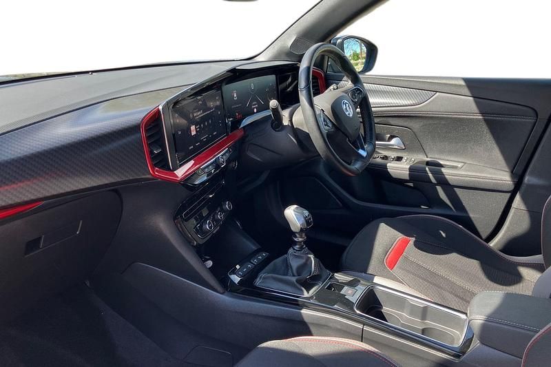 Used Vauxhall Mokka SRi 130 HP (95 kW) 2022 Cosmic grey SUV