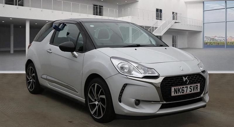 Used DS Automobiles DS3 Connected Chic 2017 White Hatchback