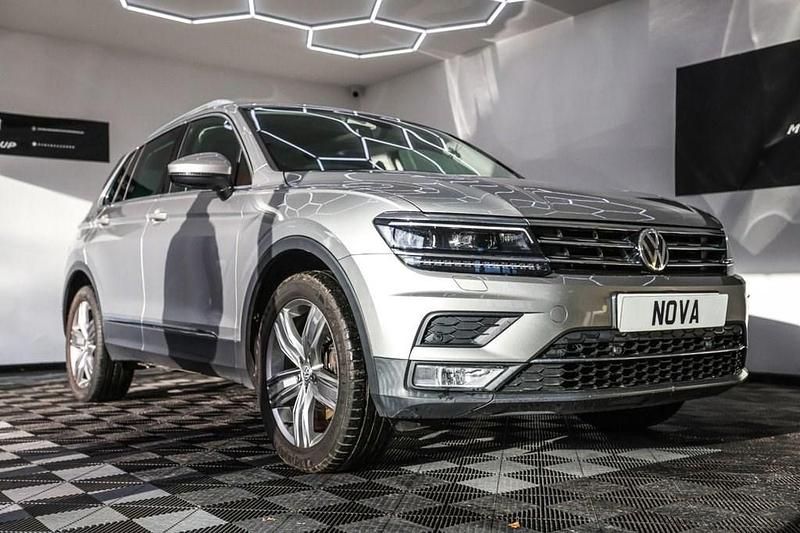 Used VW Tiguan SEL 180 HP (132 kW) 2017 Silver SUV