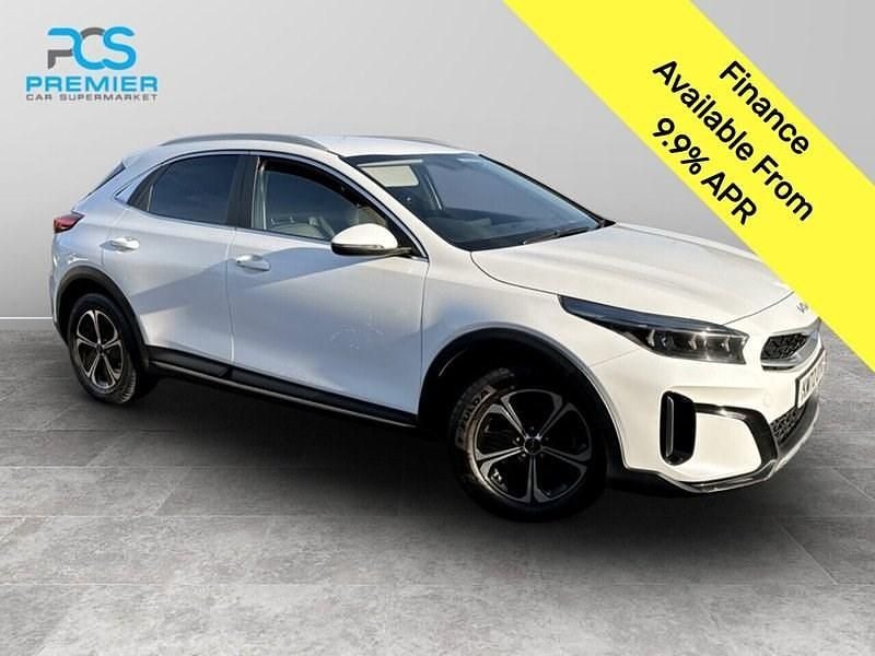 White Used 2023 Kia XCeed SUV | £13,995 (Good price) - Image 1/3