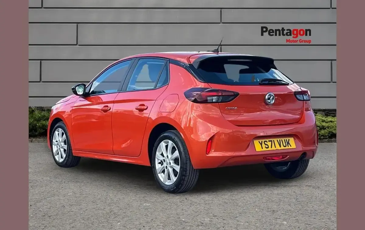 Used Vauxhall Corsa Edition 99 HP (72 kW) 2021 Orange Hatchback