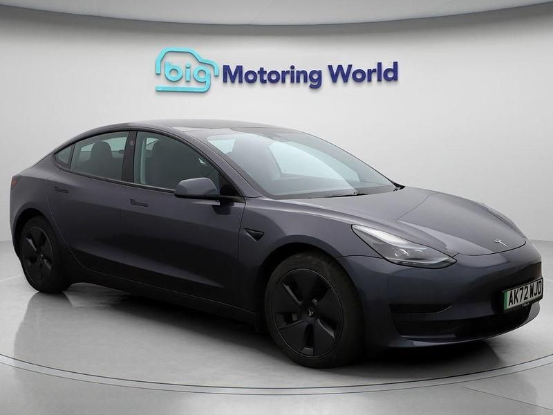Grey Used 2022 Tesla Model 3 RWD Sedan | £17,800 (Fair price) - Image 1/4