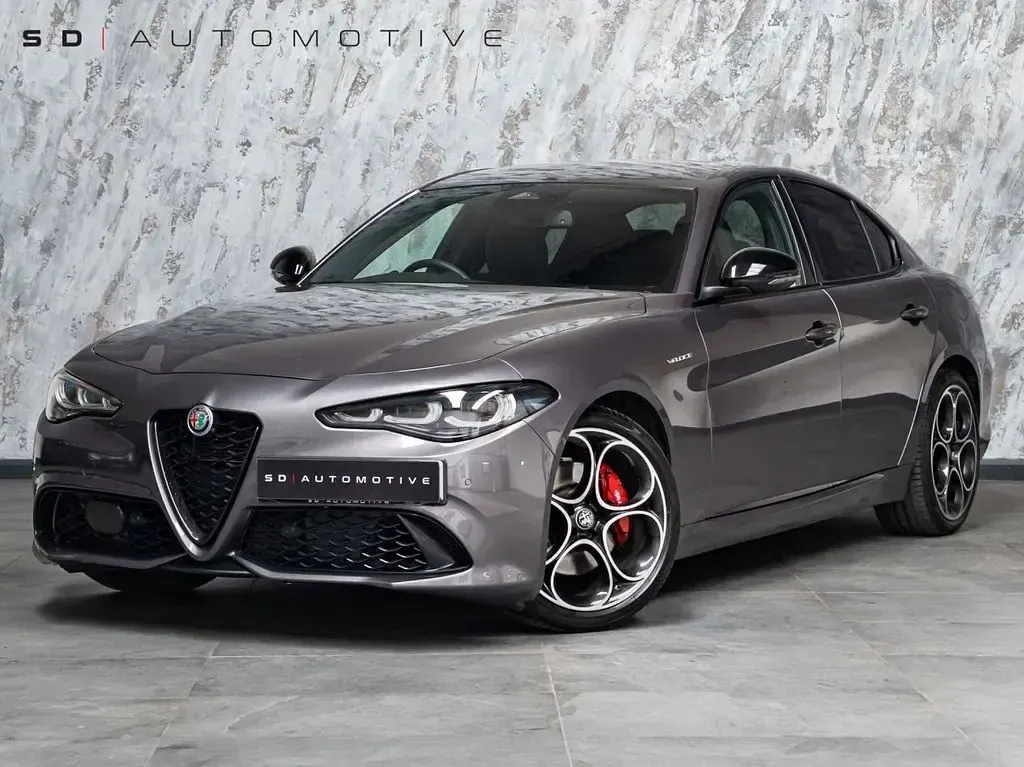 Used Alfa Romeo Giulia Saloon Veloce 280 HP (205 kW) 2024 Grey Sedan