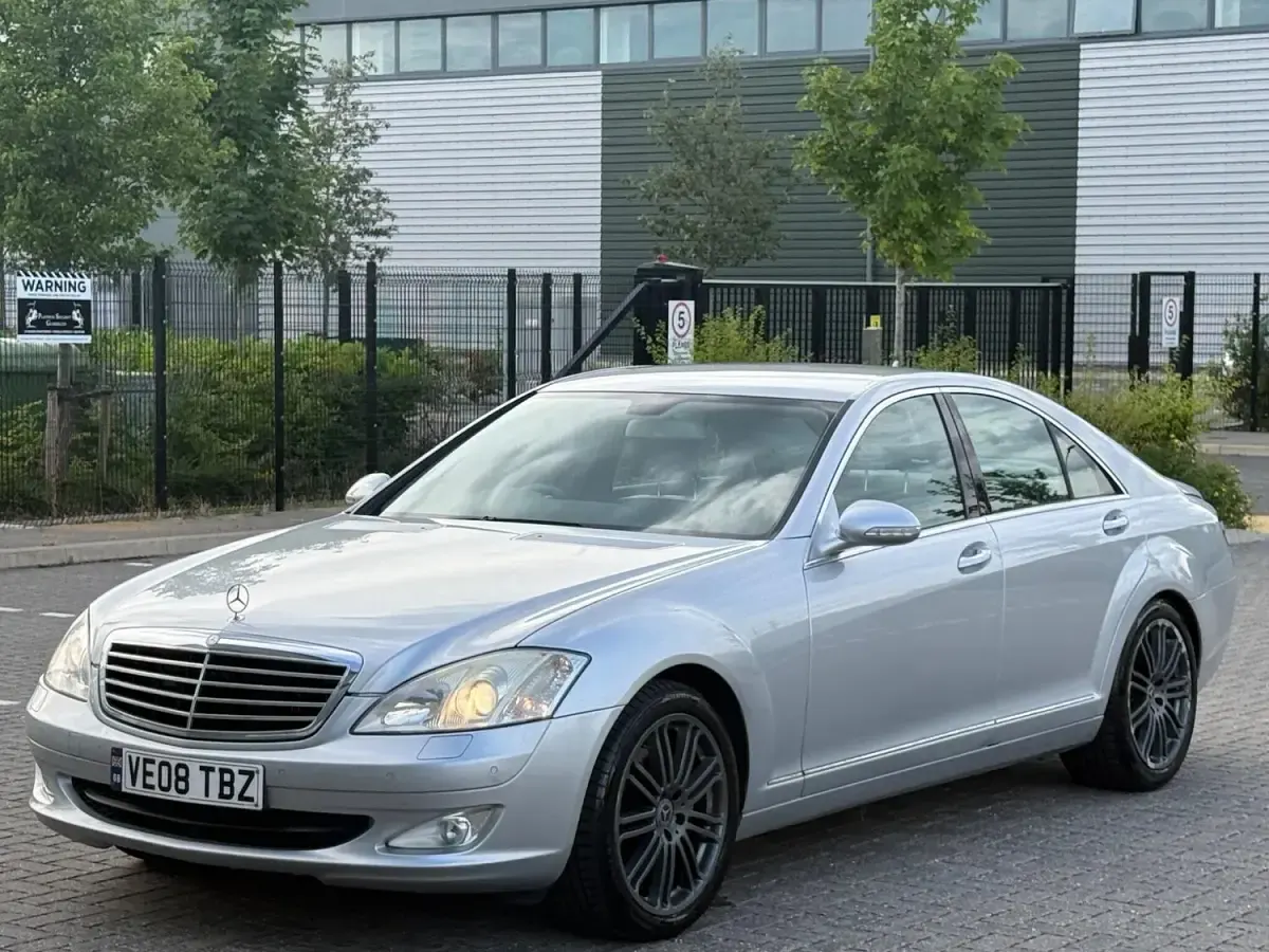 Used Mercedes S320 231 HP (169 kW) 2008 Silver Sedan