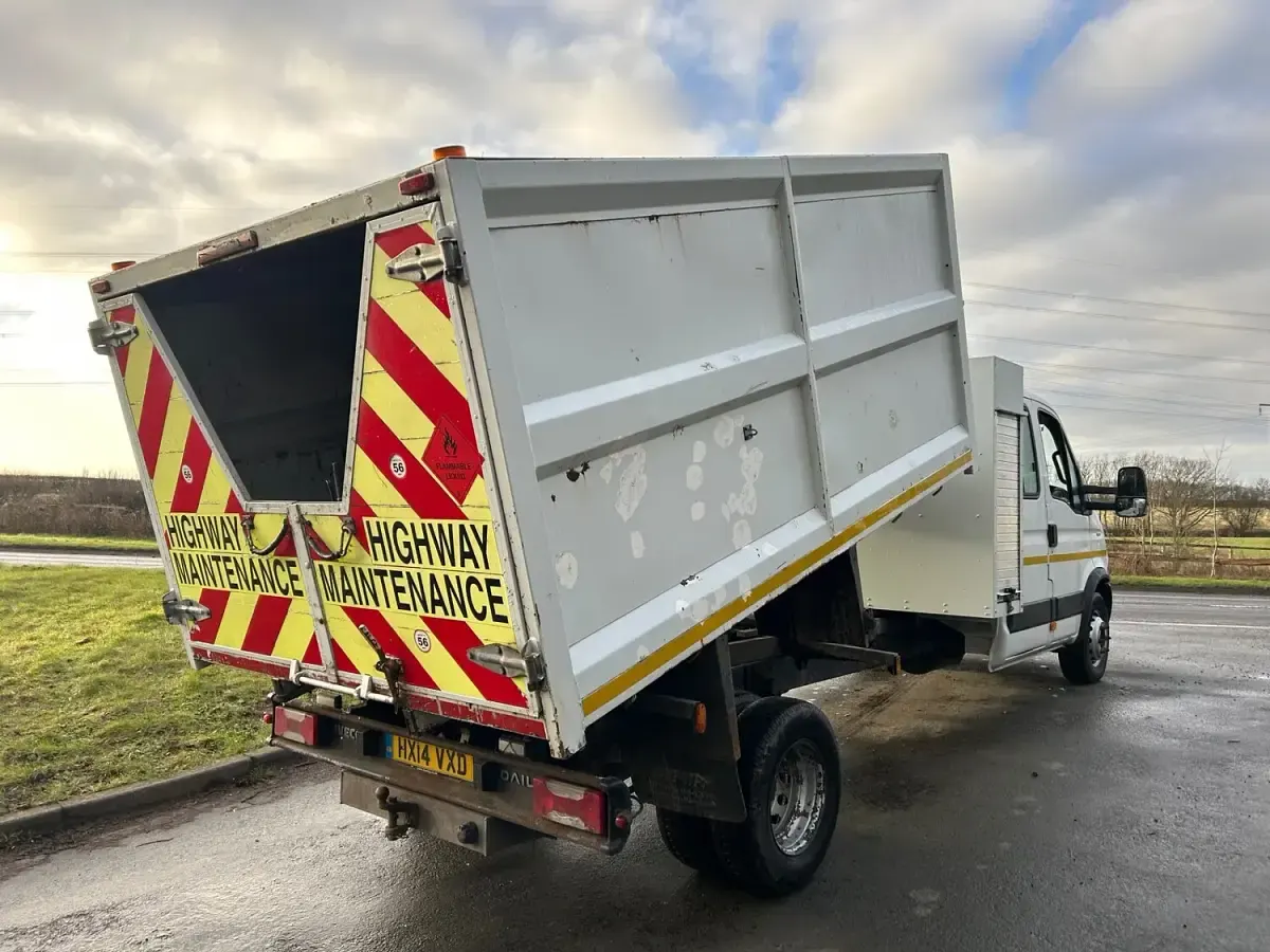 Used Iveco Daily 170 HP (125 kW) 2014 White