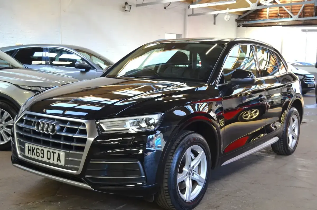 Used Audi Q5 Sport 187 HP (137 kW) 2019 Black SUV