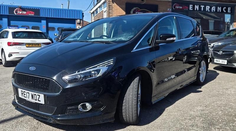 Used Ford S-MAX Sport 2017 Black MPV