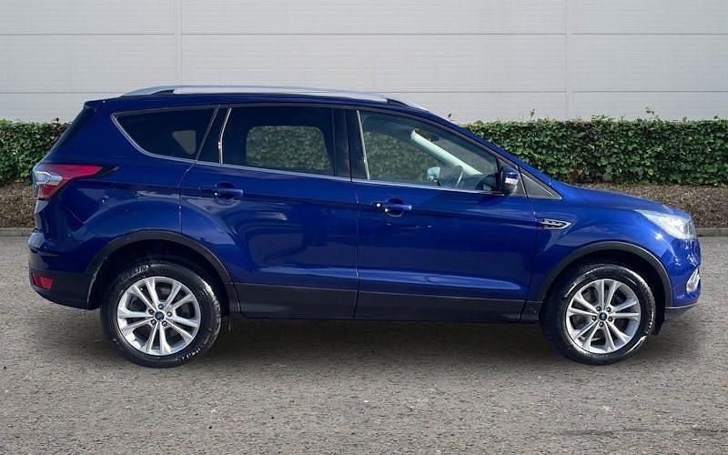 Used Ford Kuga Titanium 120 HP (88 kW) 2017 Blue SUV