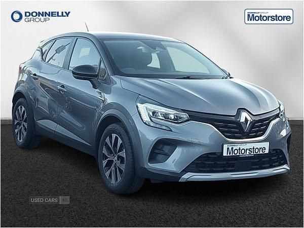 Grey/black Used 2022 Renault Captur LIMITED SUV | £11,995 (Fair price) - Image 1/4