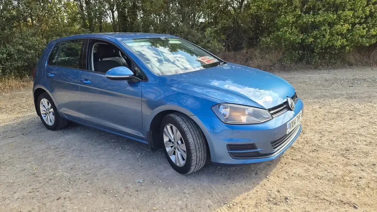 Used VW Golf VII SE 2014 Blue Hatchback
