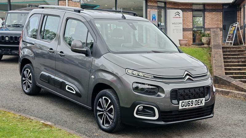 Used Citroën Berlingo Flair 130 HP (95 kW) 2019 Grey MPV