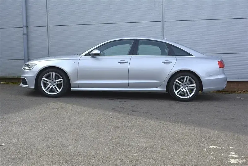 Used Audi A6 S-Line 245 HP (180 kW) 2011 Ice silver Sedan