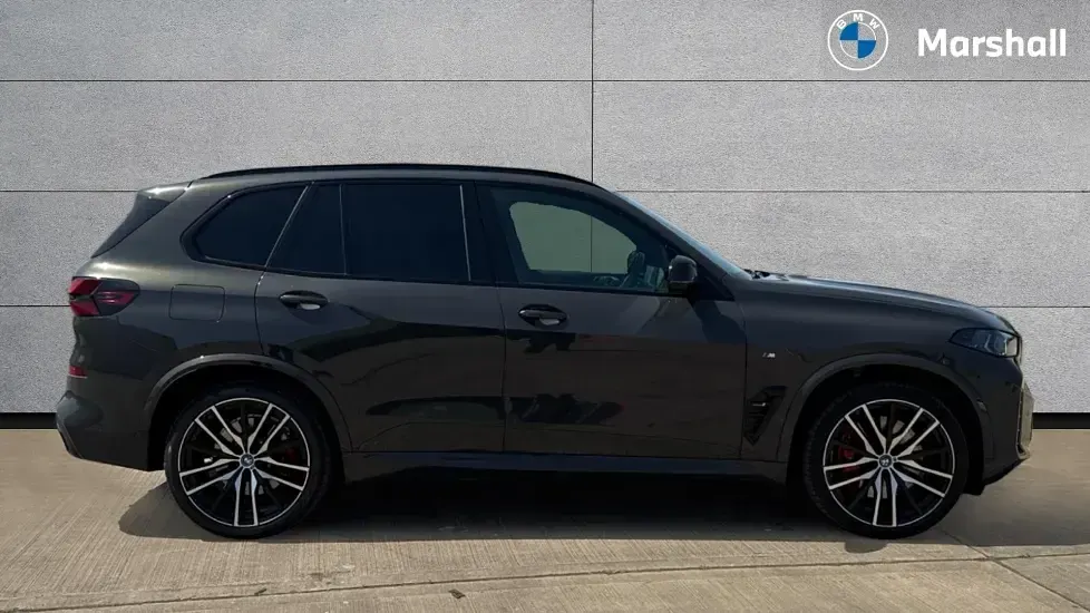 Used BMW X5 M Sport 489 HP (359 kW) 2023 Dravit grey metallic SUV