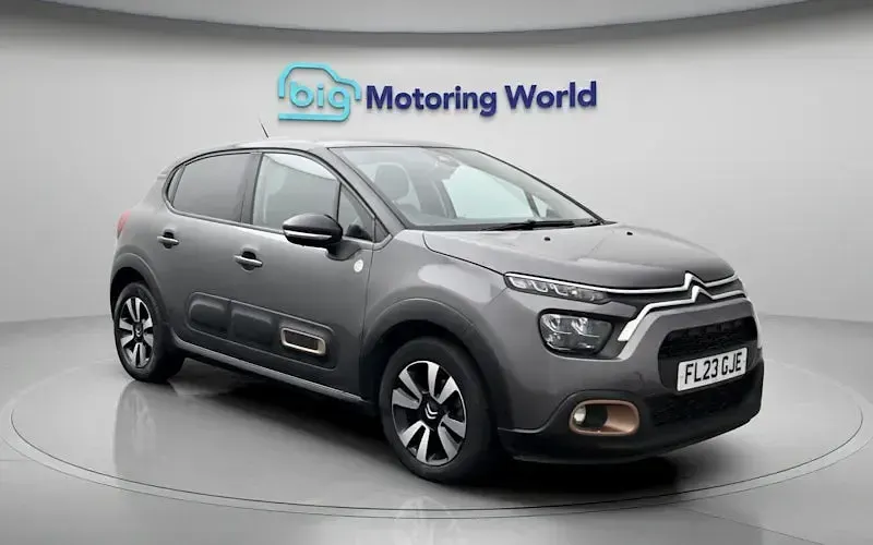 Używany Citroën C3 PureTech 83 KM (61 kW) 2023 Szary Hatchback