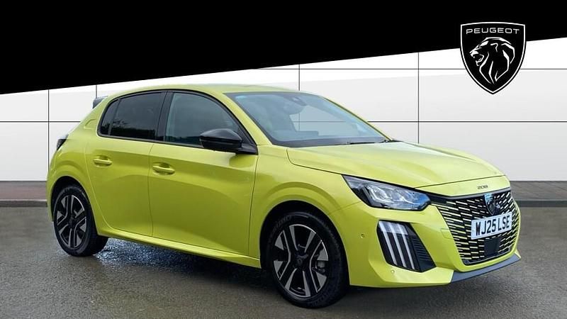Other Used 2024 Peugeot 208 Allure Hatchback | £19,083 (Expensive) - Image 1/3