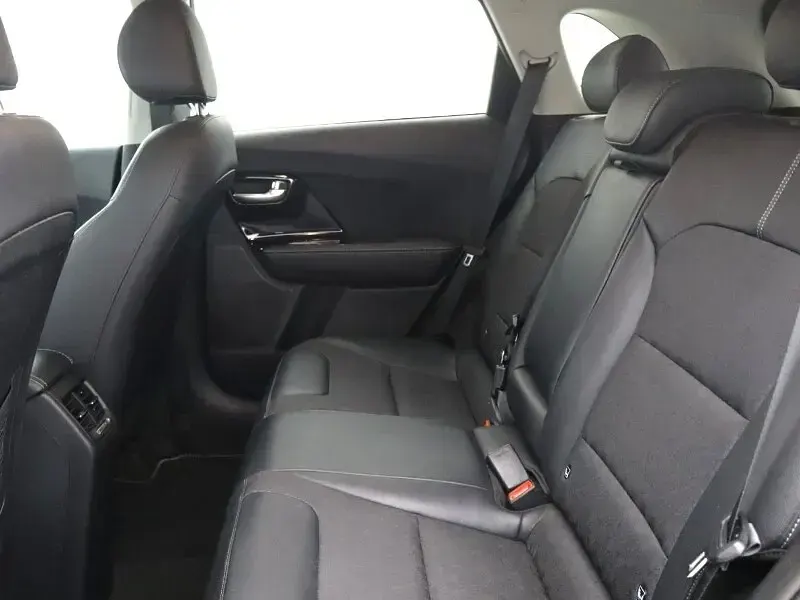 Used Kia Niro 139 HP (102 kW) 2020 Grey SUV