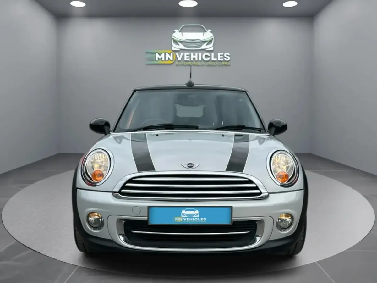 Used Mini Cooper Cabriolet 119 HP (87 kW) 2012 Silver Cabriolet