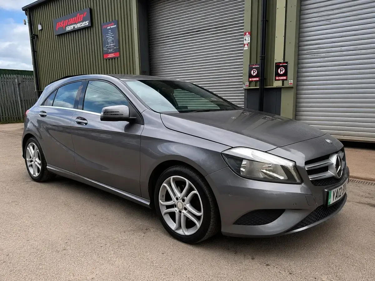 Used Mercedes A200 136 HP (100 kW) 2013 Grey Hatchback