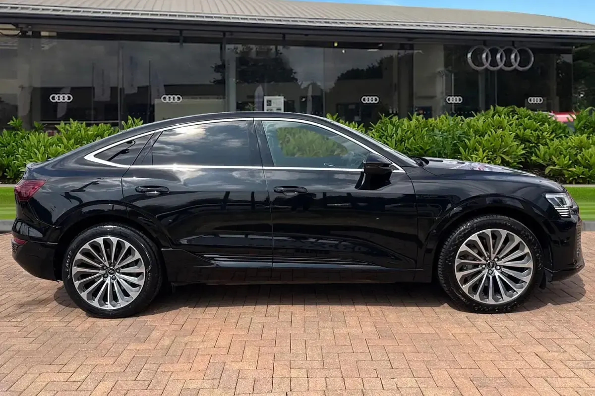 Used Audi Q8 e-tron S-Line 300 kW (408 HP) 2023 Black SUV