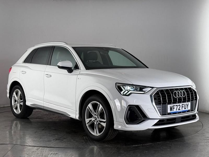 Begagnad Audi Q3 S-Line 150 HK (110 kW) 2022 Vit SUV