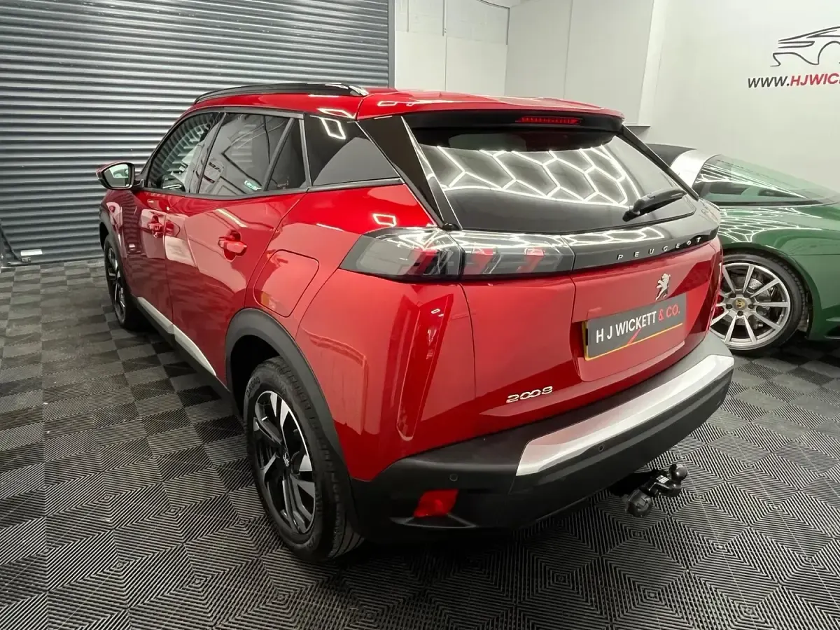 Used Peugeot 2008 Allure Premium 2020 Red SUV