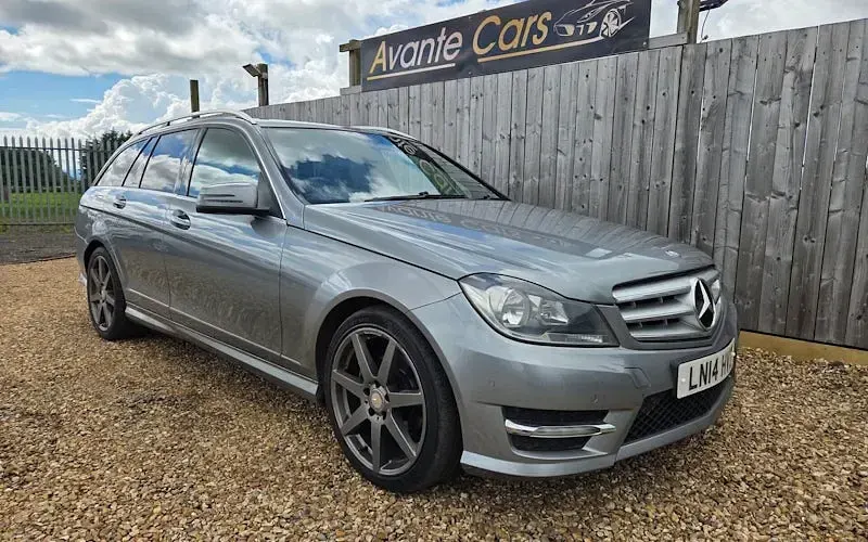 Used Mercedes C180 AMG 156 HP (114 kW) 2012 Estate