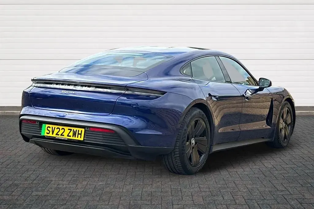 Used Porsche Taycan Performance Package 11 kW (15 HP) 2022 Blue Sedan