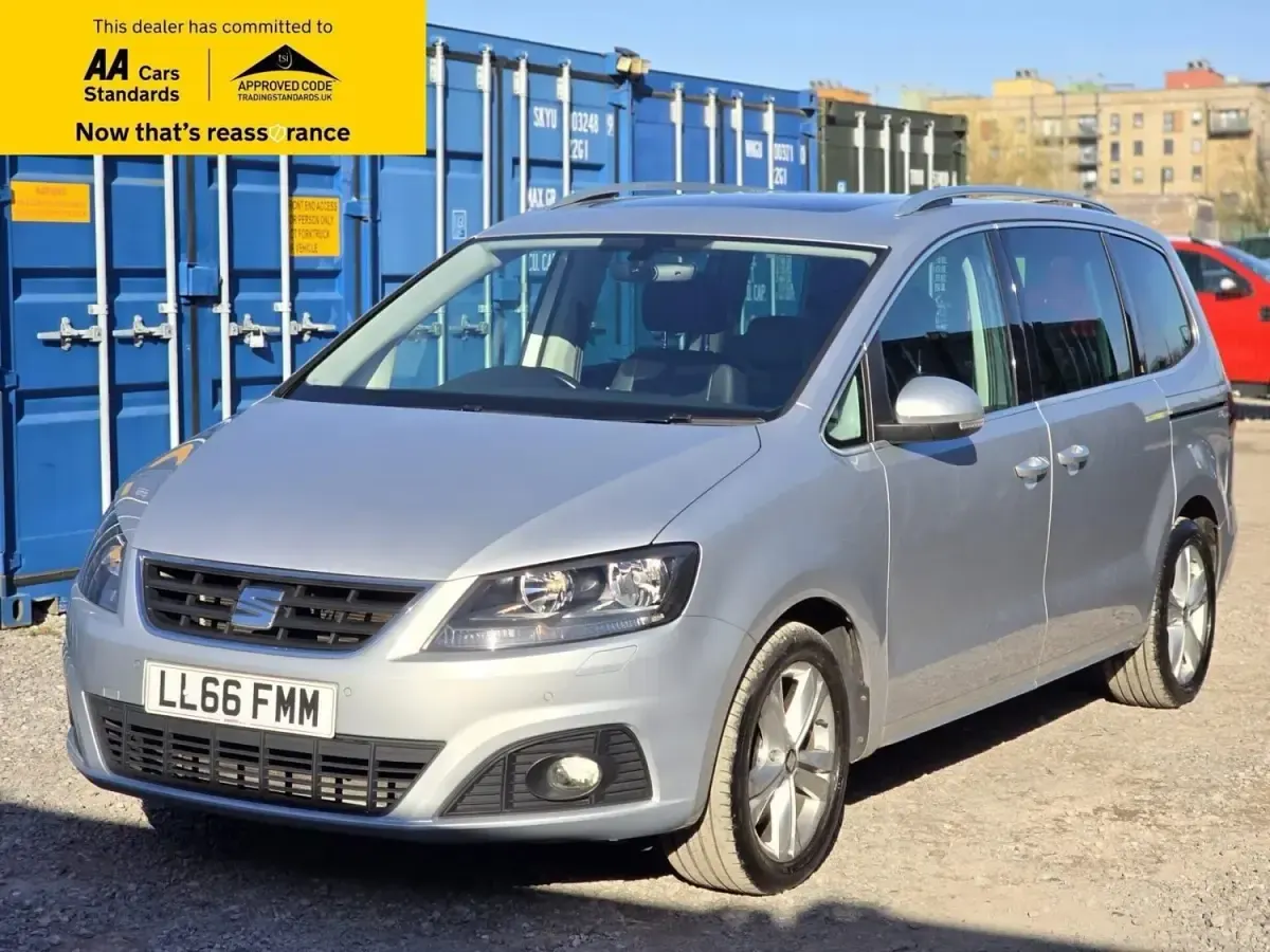 Begagnad Seat Alhambra SE 184 HK (135 kW) 2016 Silver Minibuss