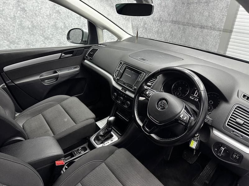 Used VW Sharan SE 150 HP (110 kW) 2021 Silver MPV