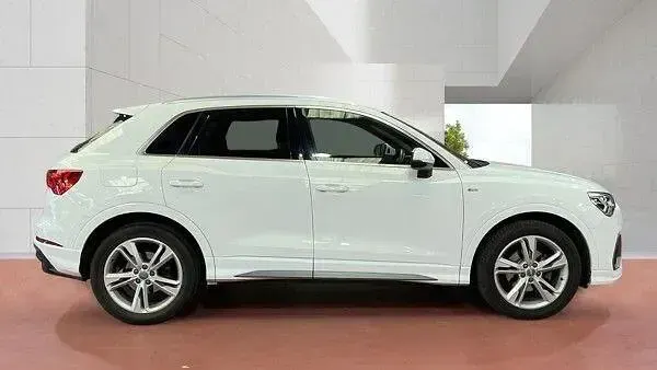 Used Audi Q3 S-Line 150 HP (110 kW) 2019 White SUV