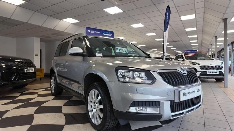 Beige Used 2014 Skoda Yeti SE SUV | £8,995 (Fair price) - Image 1/4