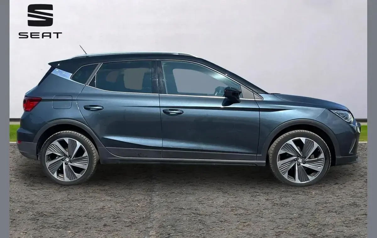 Used Seat Arona FR Sport 150 HP (110 kW) 2023 Grey SUV