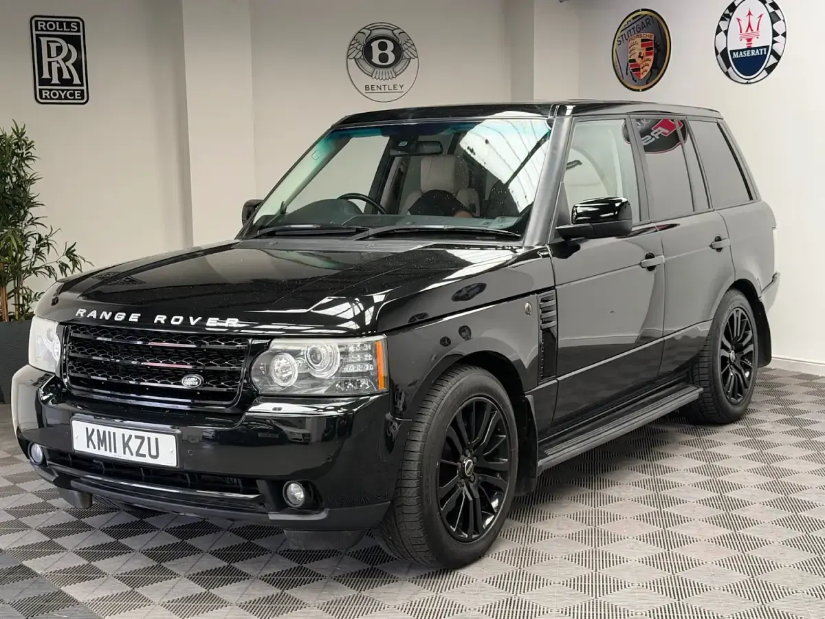 Used Land Rover Range Rover Vogue SE 313 HP (230 kW) 2011 Black SUV