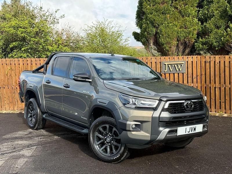 Used Toyota HiLux 2021 Bronze Pickup