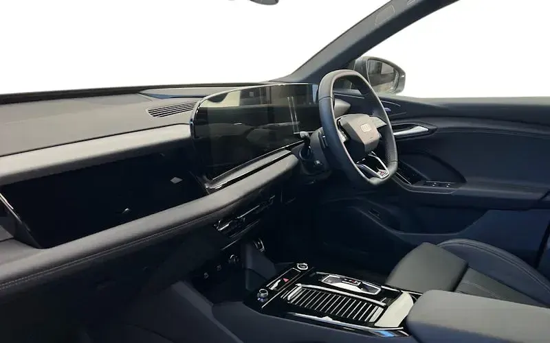 New Audi Q6 e-tron S-Line 284 kW (387 HP) 2025 SUV