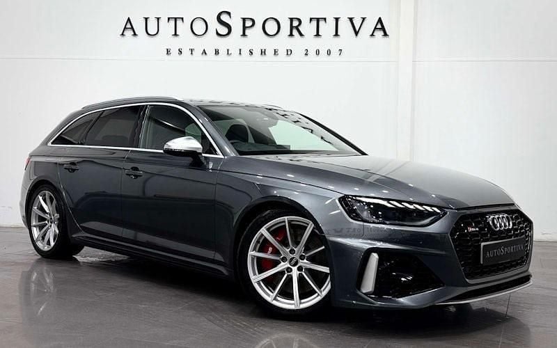 Usado Audi RS4 Design 450 HP (330 kW) 2024 Carrinha