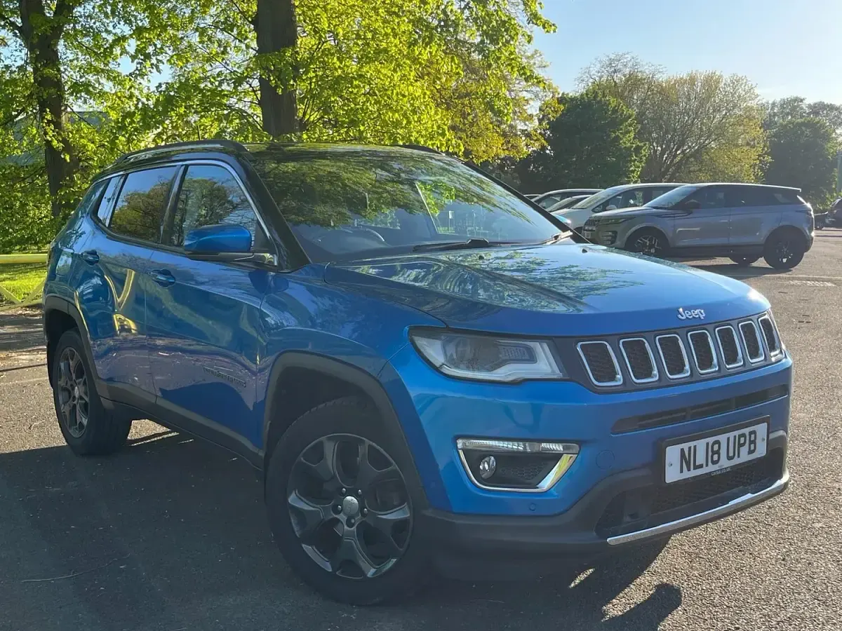 Used Jeep Compass Limited 170 HP (125 kW) 2018 Blue/black SUV