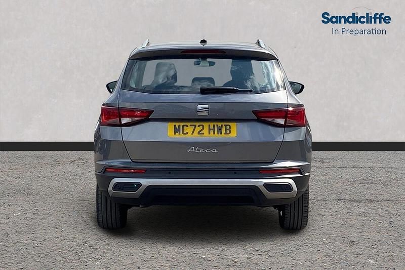 Begagnad Seat Ateca 150 HK (110 kW) 2023 Grå SUV