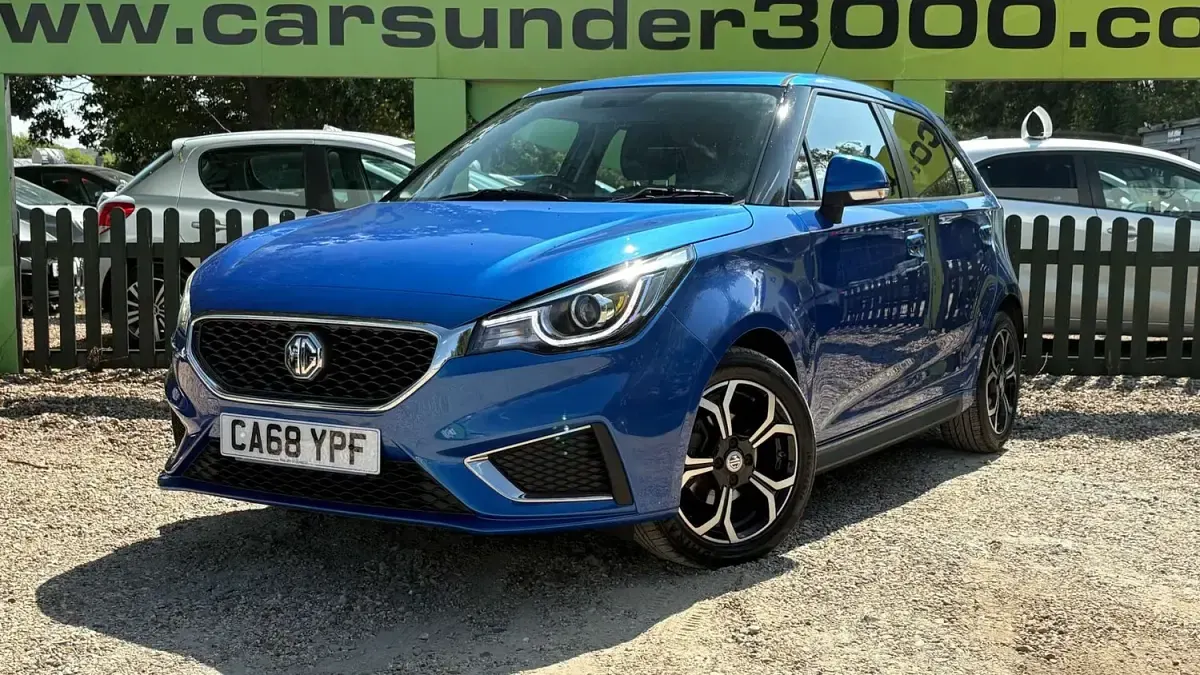 Used MG MG3 Exclusive 106 HP (77 kW) 2018 Blue Hatchback