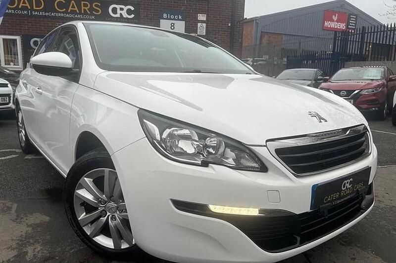 White Used 2014 Peugeot 308 Active Hatchback | £4,995 (Fair price) - Image 1/1