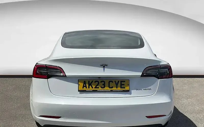 Used Tesla Model 3 Long Range AWD 366 kW (498 HP) 2023 White Sedan