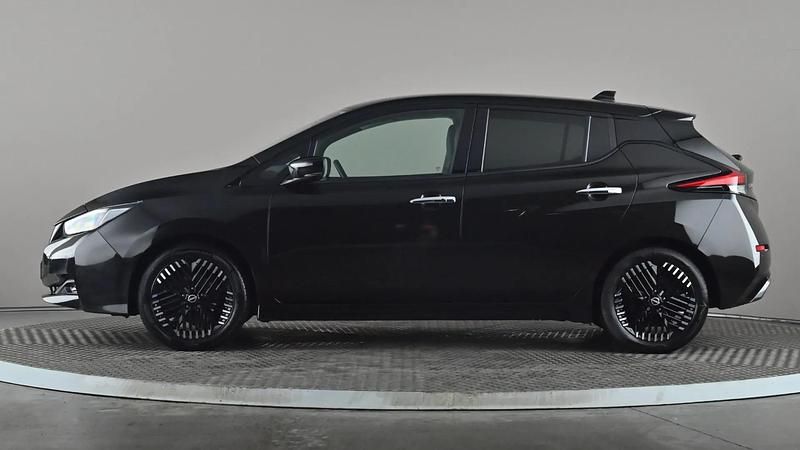 Used Nissan Leaf Tekna 110 kW (150 HP) 2023 Black Hatchback