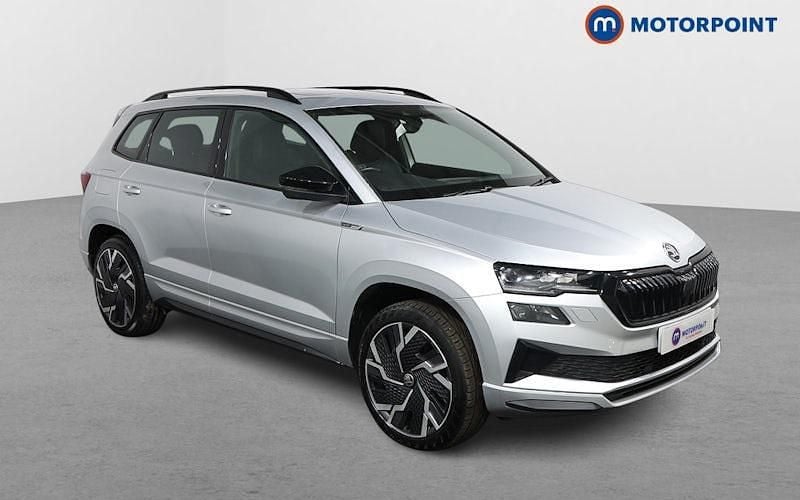 Used 2025 Skoda Karoq SportLine SUV | £24,149 (Super price) - Image 1/4