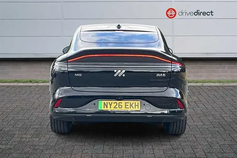 Used MG IM6 553 kW (752 HP) 2026 Black SUV