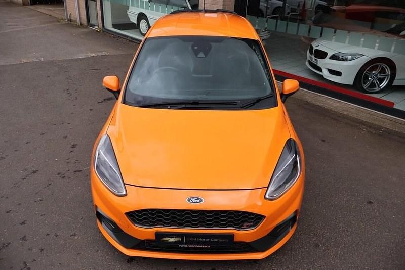 Usado Ford Fiesta Performance Edition 200 CV (147 kW) 2019 Naranja Utilitario