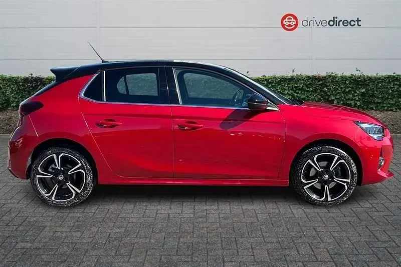 Second-hand Vauxhall Corsa Ultimate 130 CP (95 kW) 2023 Roșu Hatchback