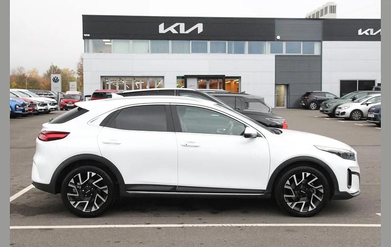 Used Kia XCeed 138 HP (101 kW) 2025 White SUV