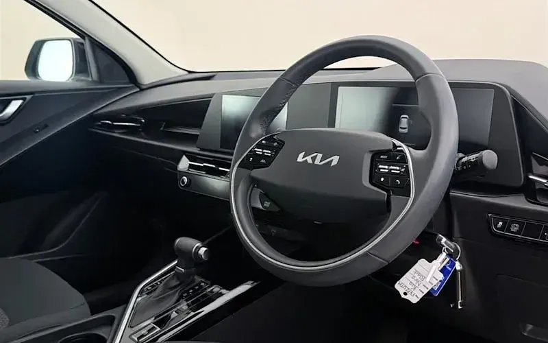 Used Kia Niro 141 HP (103 kW) 2023 Black SUV