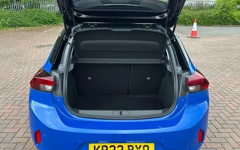 Used Vauxhall Corsa Edition 99 HP (72 kW) 2022 Other Hatchback