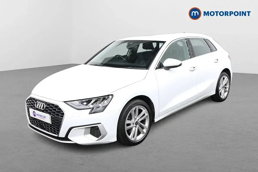 Begagnad Audi A3 Sport 2023 Vit Sedan